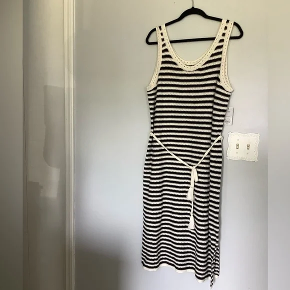 nine west dress black and white Nine West women's black and white dress size 14